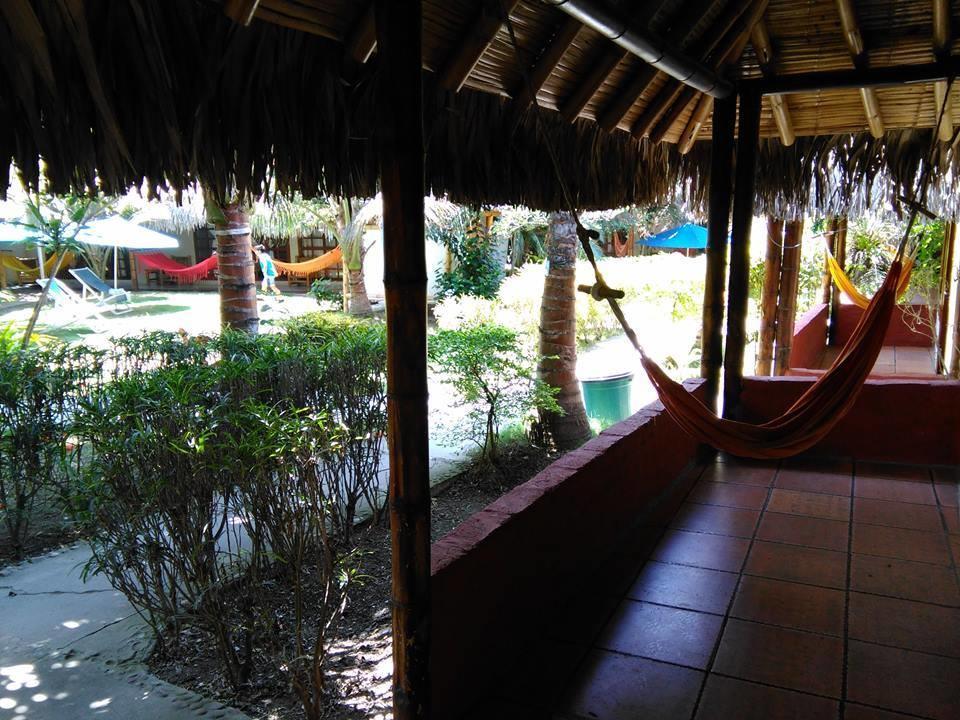 Hotel Sumpa Montañita Екстериор снимка